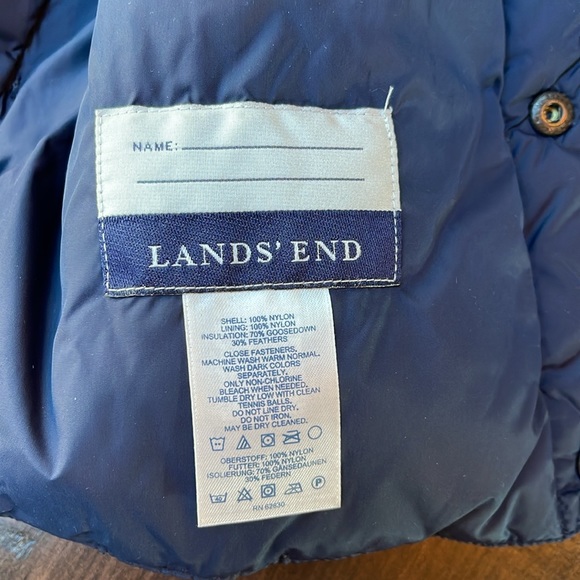 Lands' End Vest - LIKE NEW - Picture 4 of 7